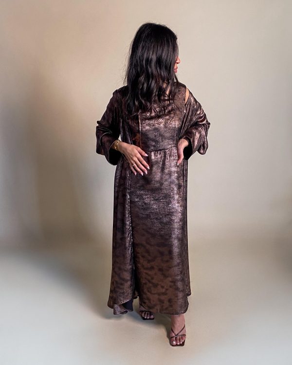 3-metallic brown