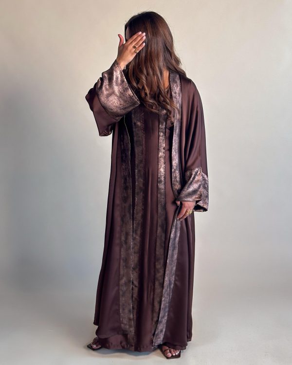 4-metallic brown